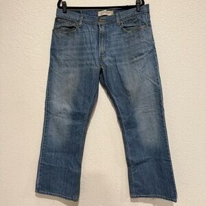 Levi's Faded Medium Blue Low Bootcut Style